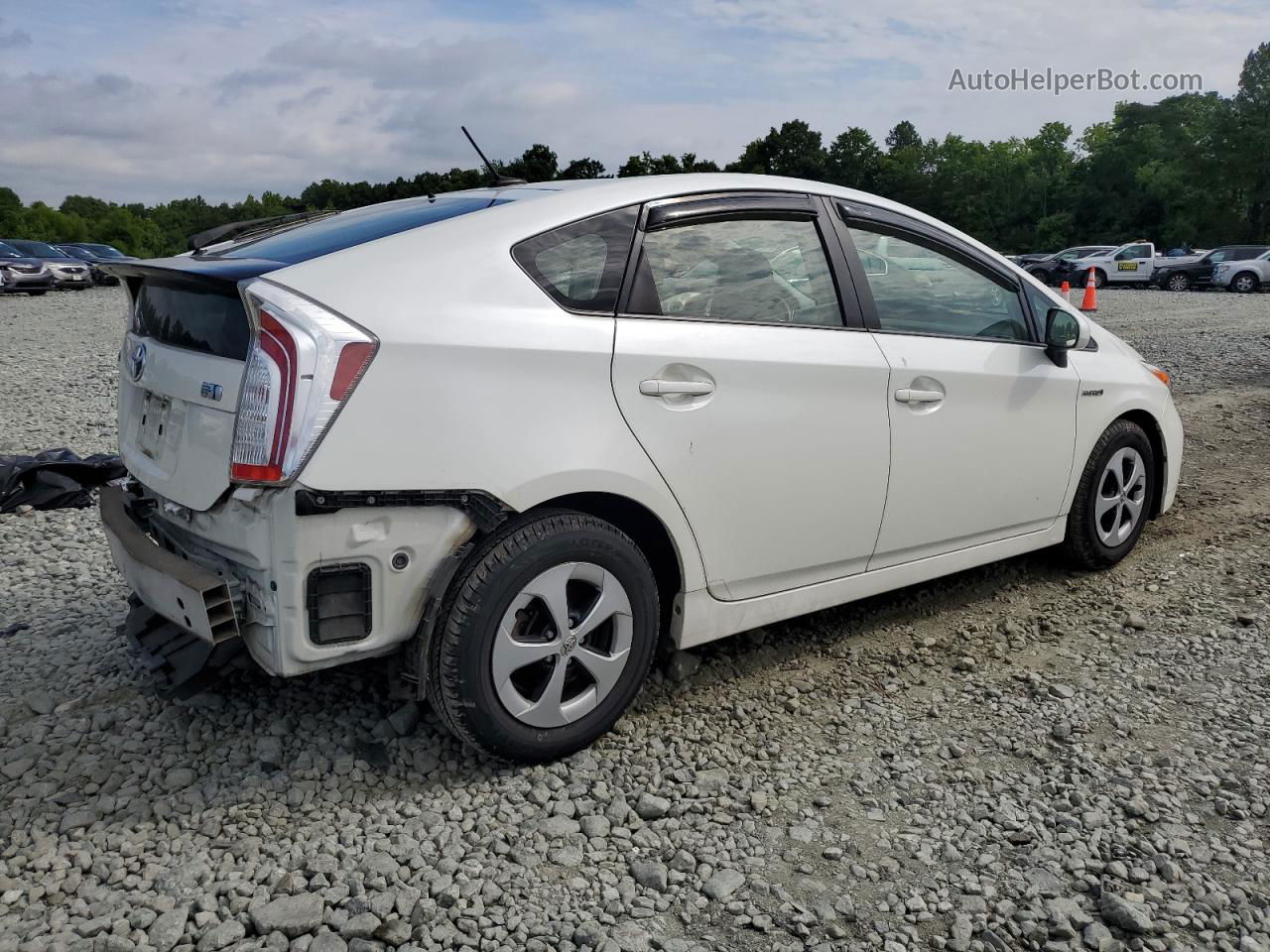 2014 Toyota Prius  White vin: JTDKN3DU6E1757222