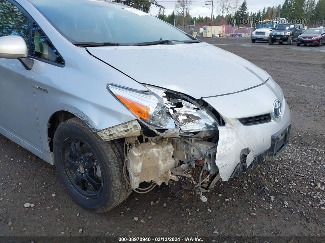 2015 Toyota Prius Two Silver vin: JTDKN3DU6F0441116