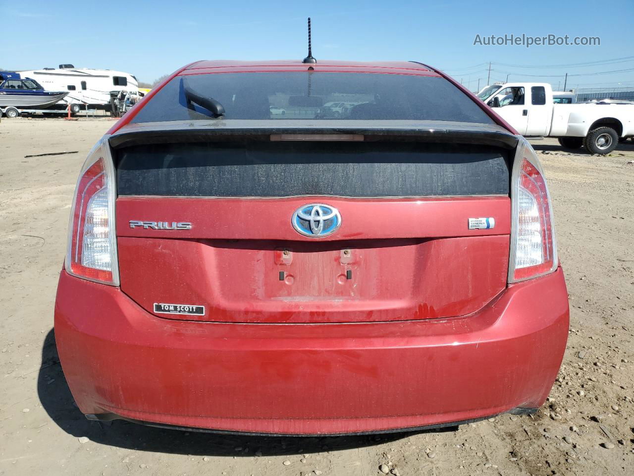 2015 Toyota Prius  Red vin: JTDKN3DU6F0484385