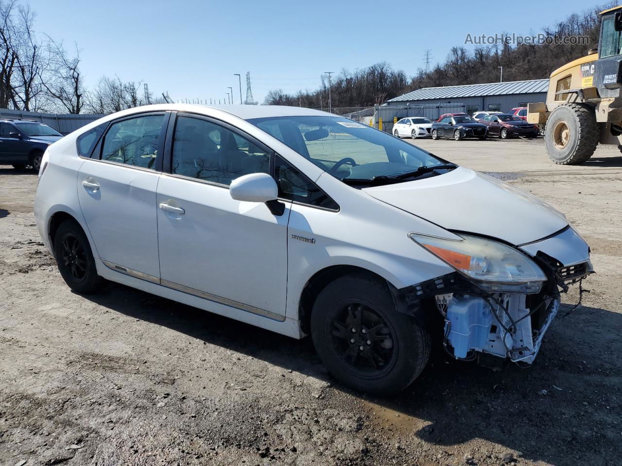 2013 Toyota Prius  White vin: JTDKN3DU7D0346304