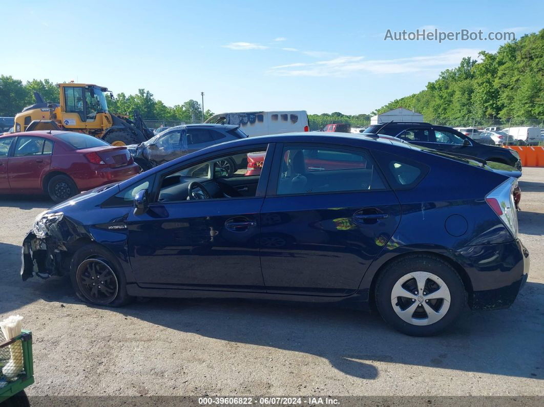 2013 Toyota Prius Three Синий vin: JTDKN3DU7D0355391