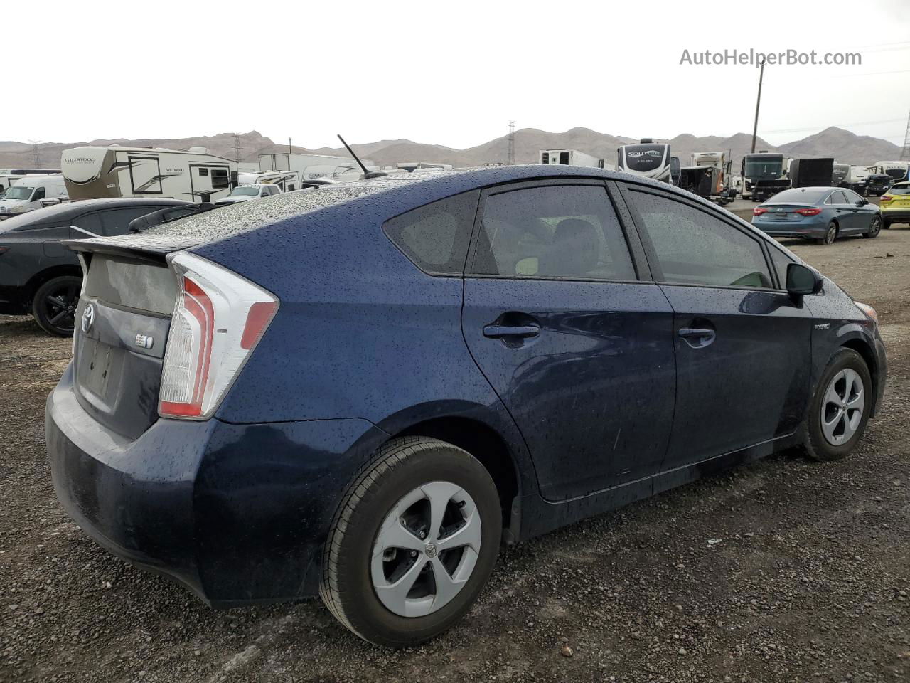 2013 Toyota Prius  Синий vin: JTDKN3DU7D1707265