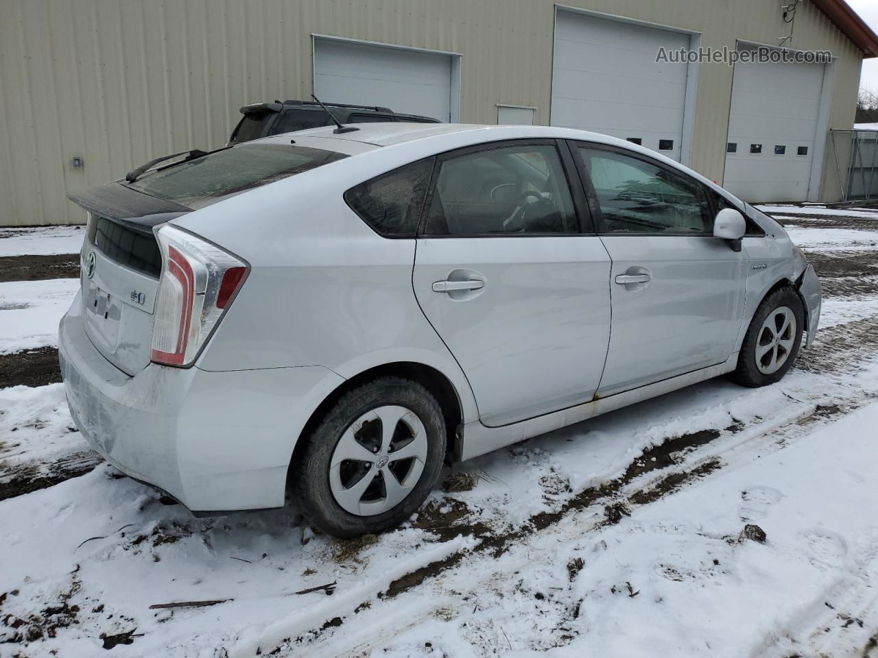 2013 Toyota Prius  Серебряный vin: JTDKN3DU7D5575276