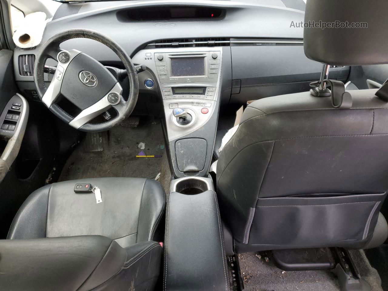 2013 Toyota Prius  Серебряный vin: JTDKN3DU7D5575276