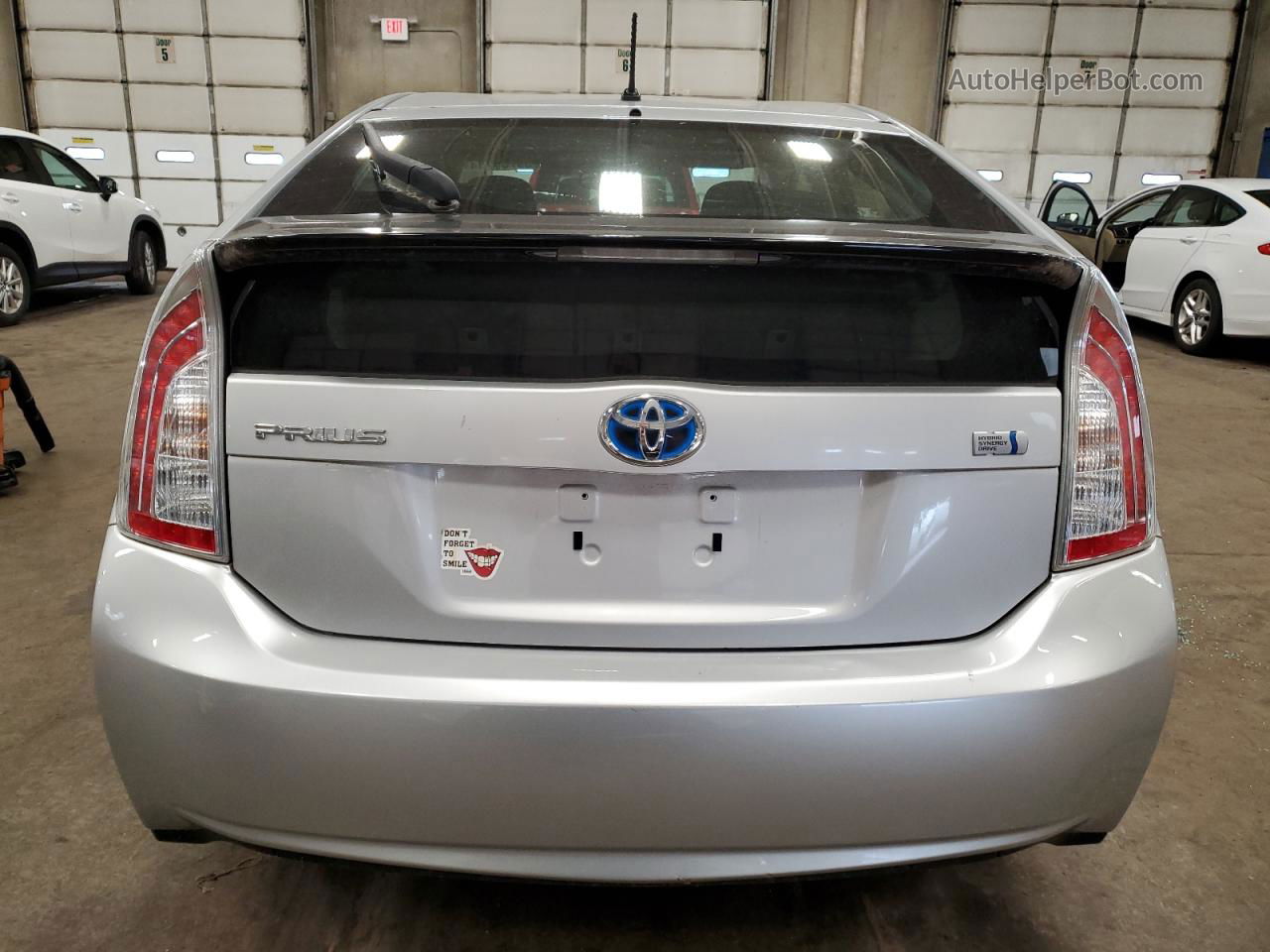 2014 Toyota Prius  Silver vin: JTDKN3DU7E1749131