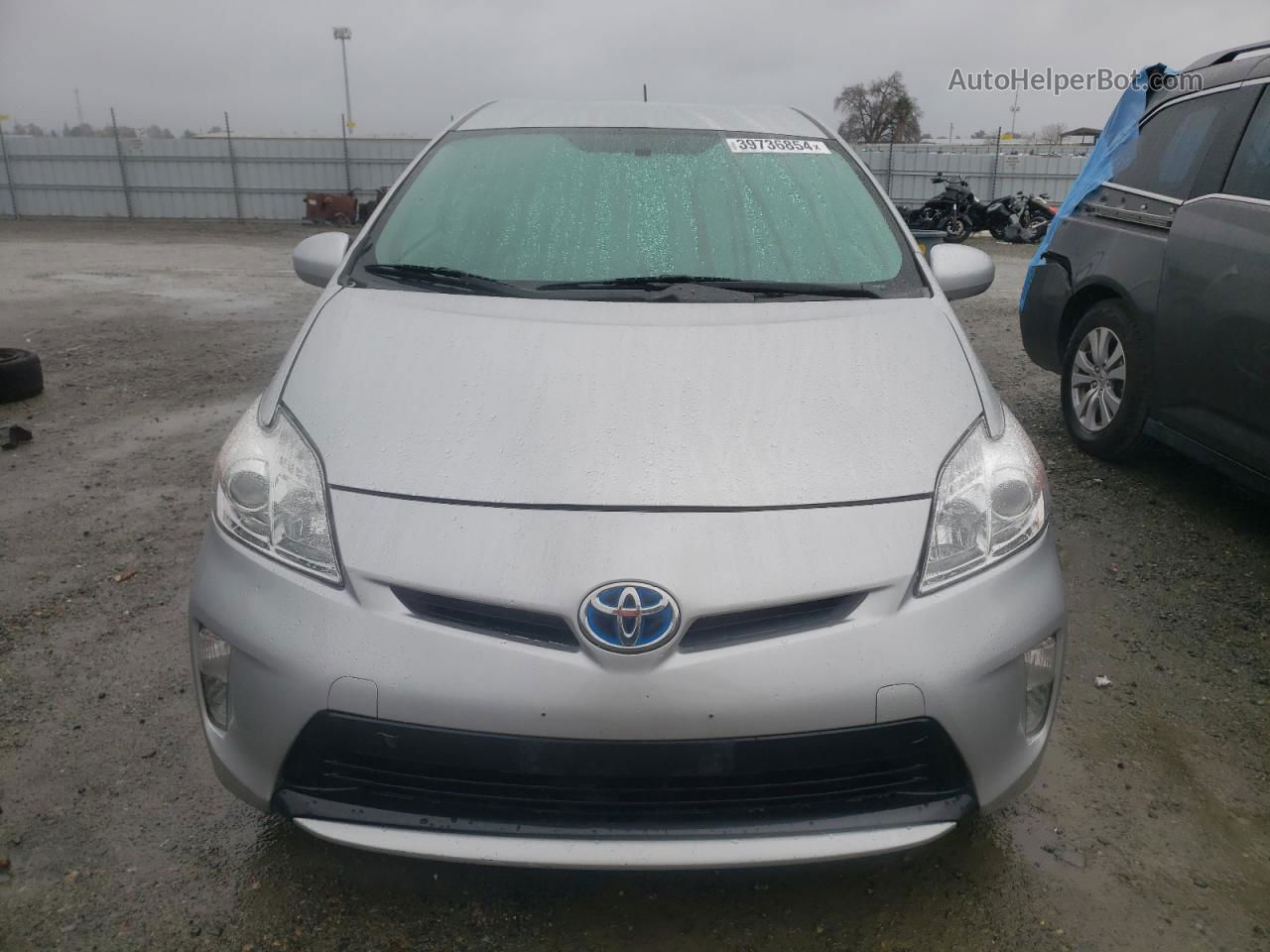 2014 Toyota Prius  Silver vin: JTDKN3DU7E1757813