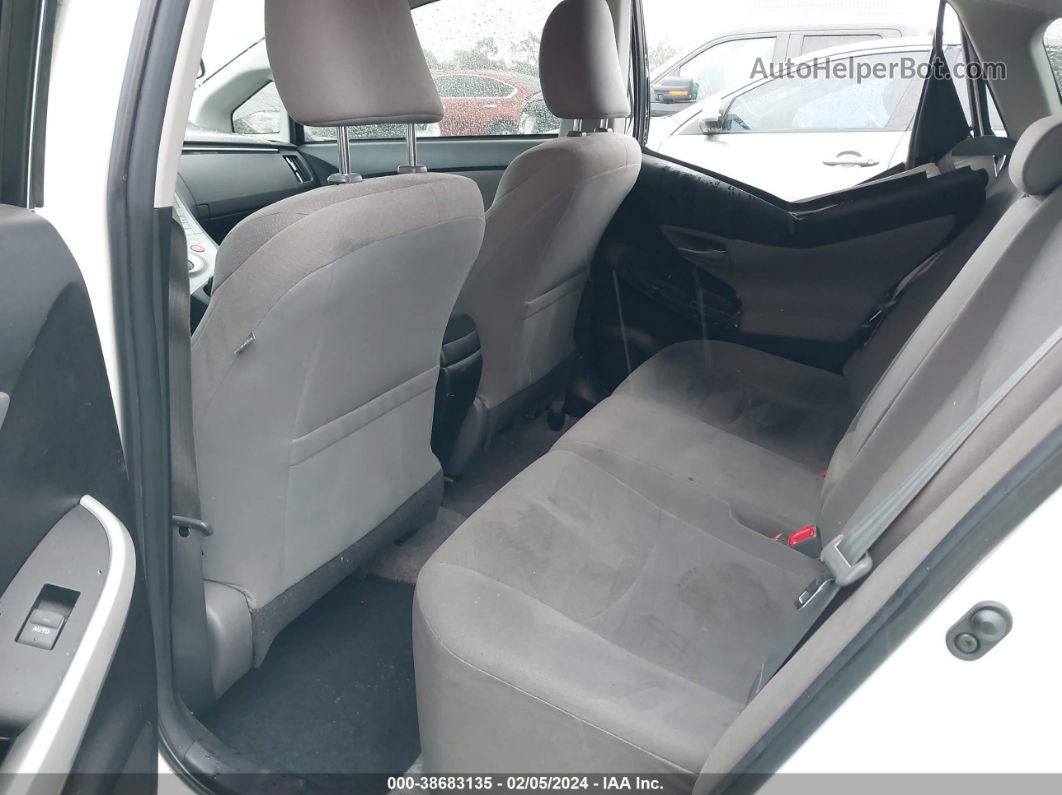 2014 Toyota Prius Two Белый vin: JTDKN3DU7E1762588