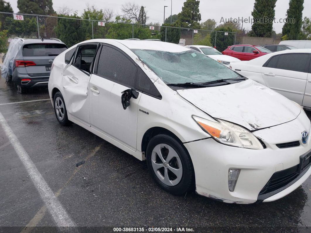 2014 Toyota Prius Two White vin: JTDKN3DU7E1762588