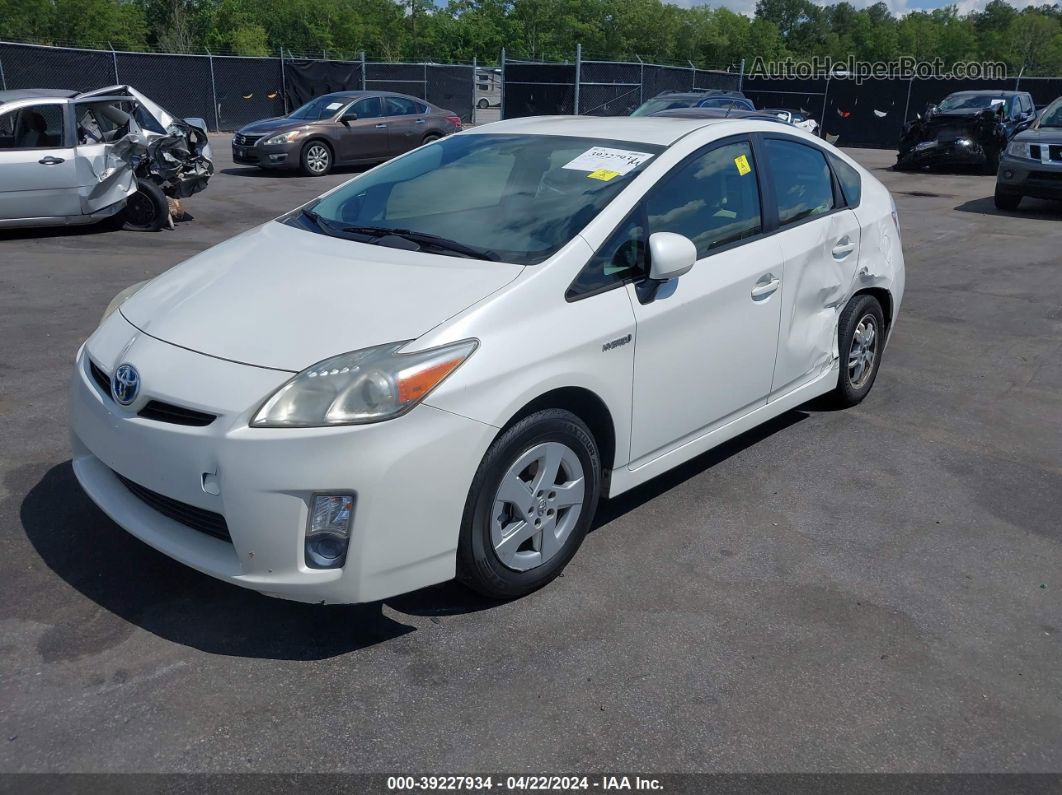 2011 Toyota Prius Two White vin: JTDKN3DU8B5336588