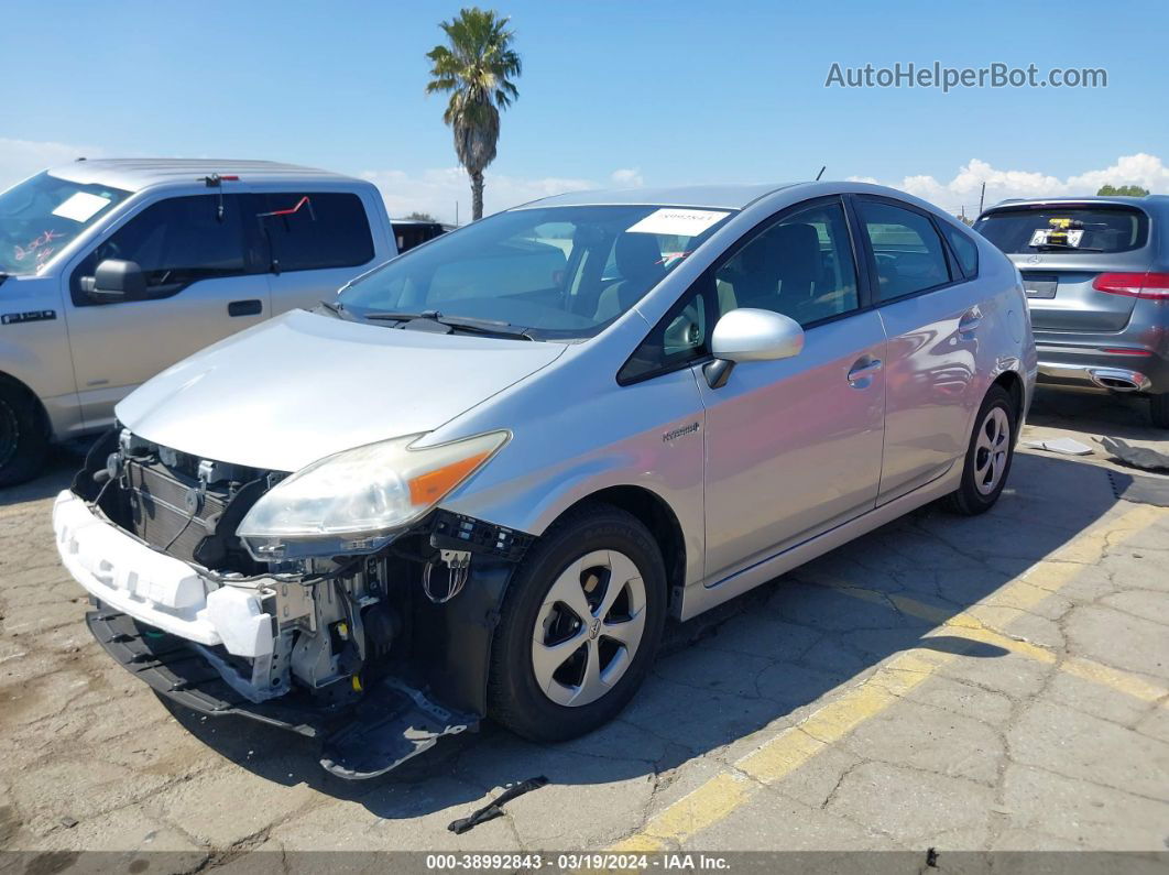 2012 Toyota Prius Two Серебряный vin: JTDKN3DU8C1483857