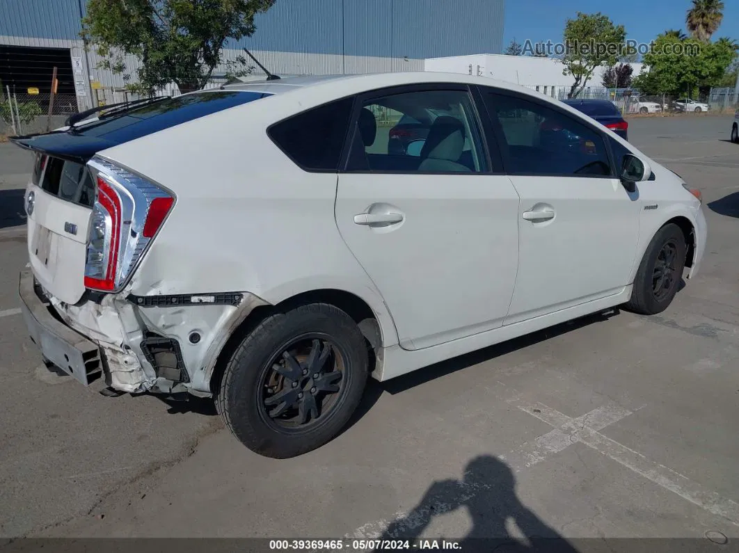 2012 Toyota Prius Two White vin: JTDKN3DU8C5458224