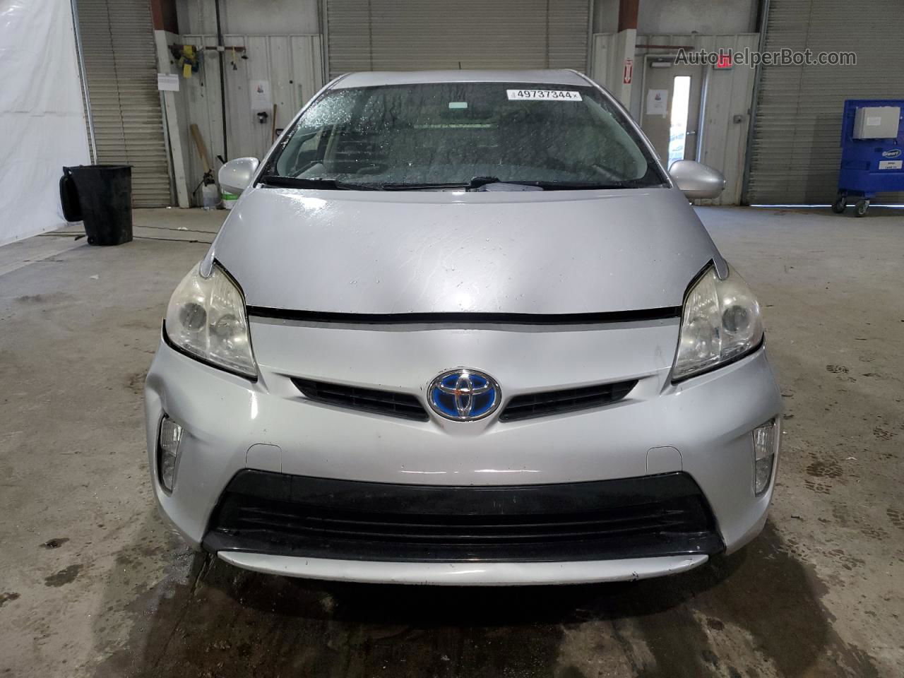 2013 Toyota Prius  Серебряный vin: JTDKN3DU8D0341998