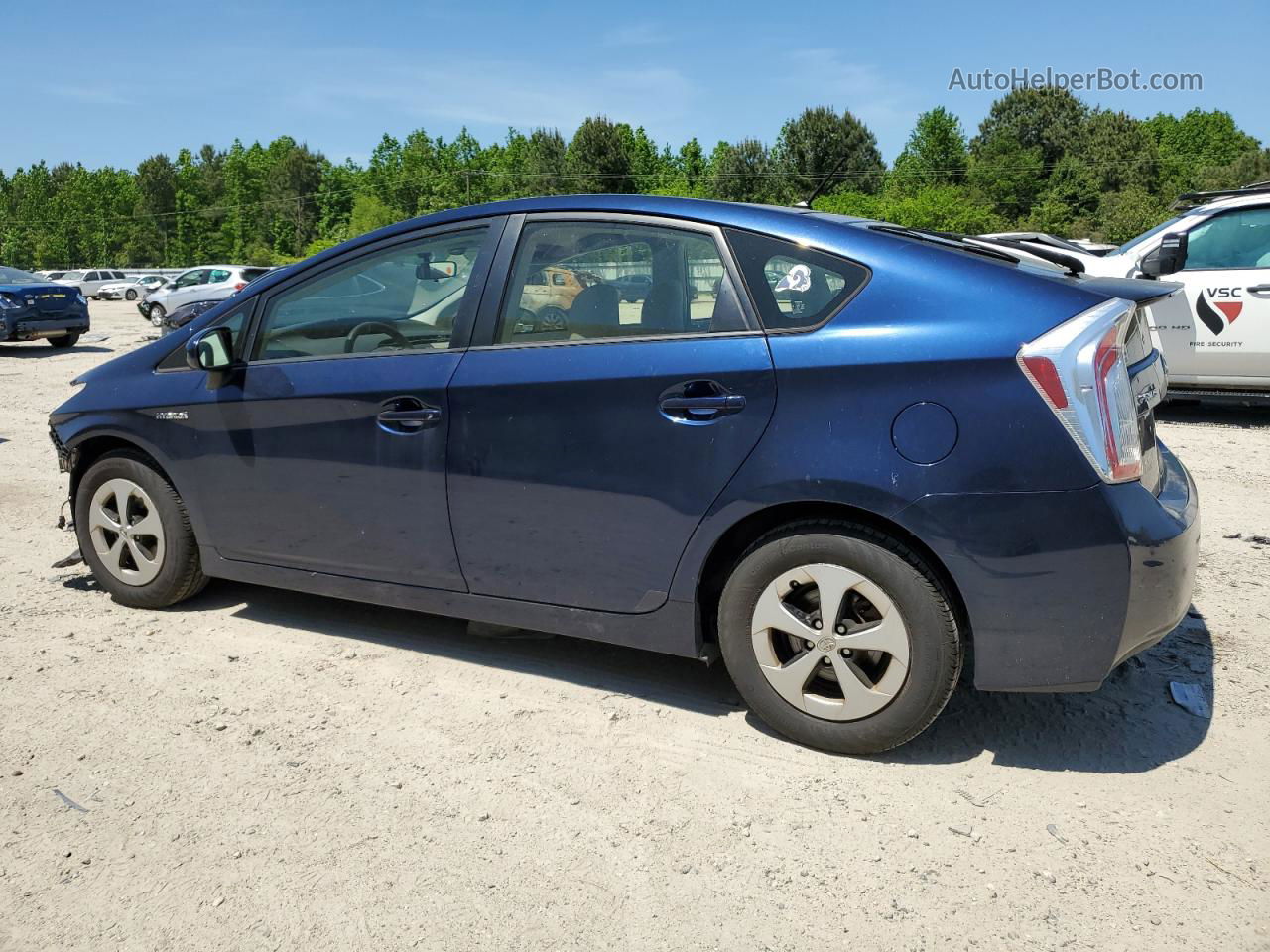 2013 Toyota Prius  Blue vin: JTDKN3DU8D1703936