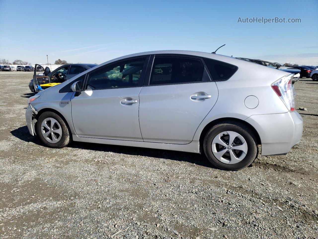 2014 Toyota Prius  Silver vin: JTDKN3DU8E0369110