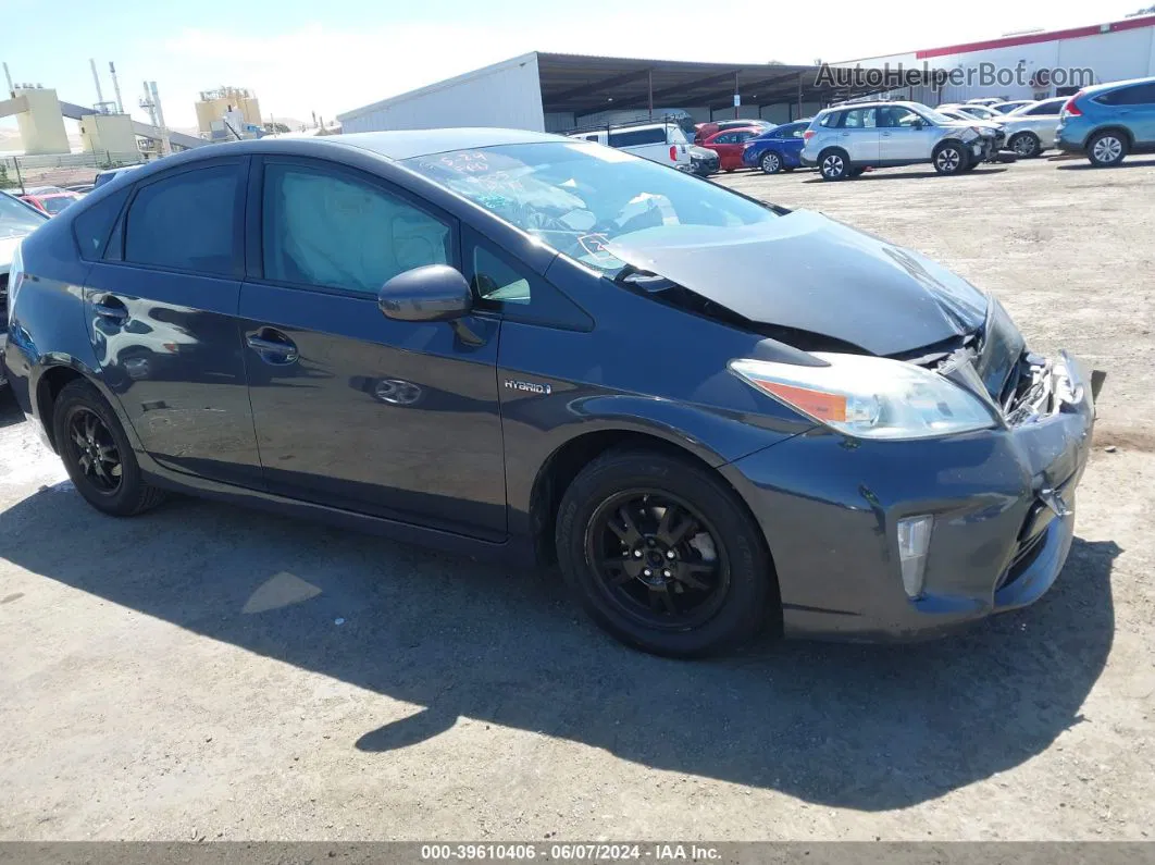 2014 Toyota Prius Three Gray vin: JTDKN3DU8E0385677