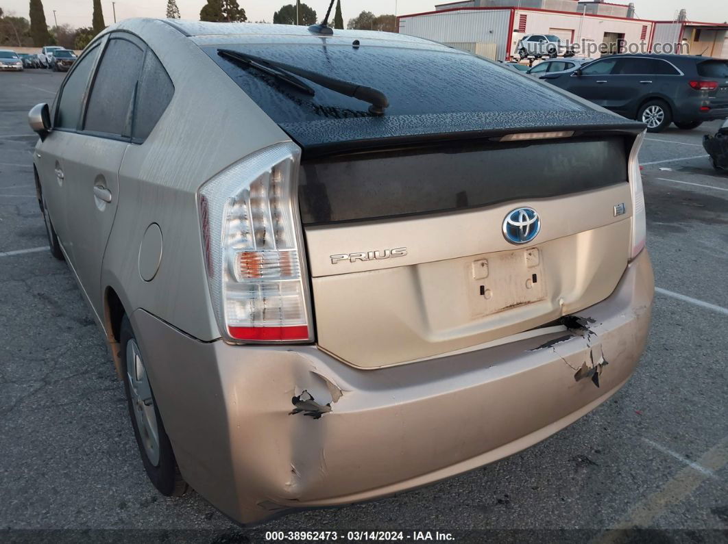 2011 Toyota Prius Two Золотой vin: JTDKN3DU9B1468587