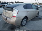 2011 Toyota Prius Two Золотой vin: JTDKN3DU9B1468587