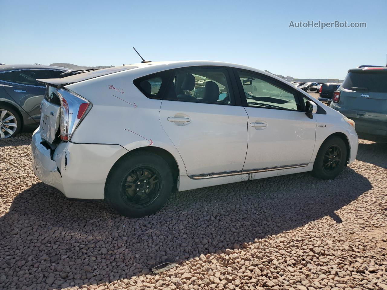 2013 Toyota Prius  Белый vin: JTDKN3DU9D0342349