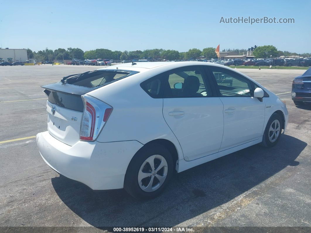 2013 Toyota Prius Two White vin: JTDKN3DU9D5560469