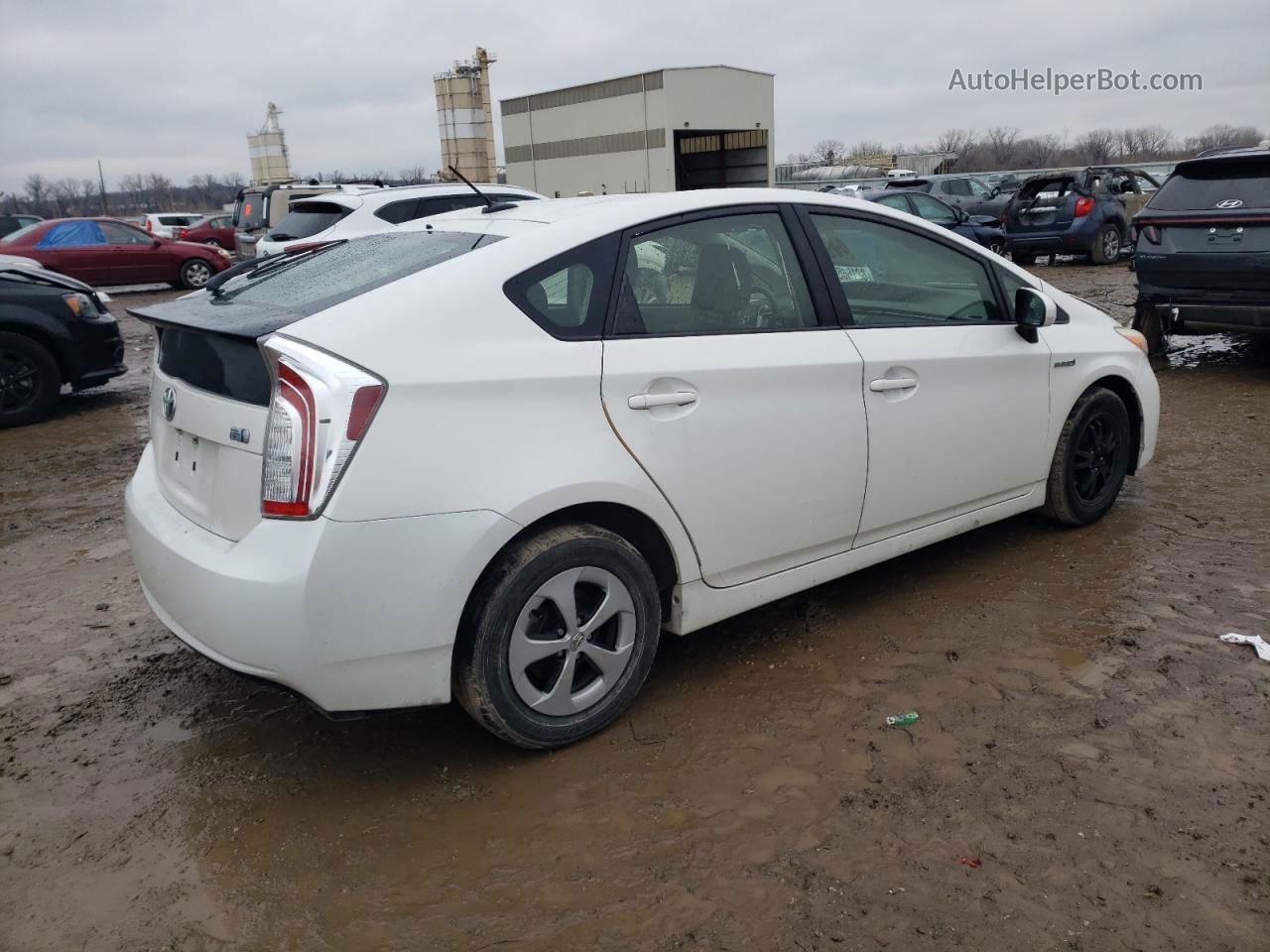 2013 Toyota Prius  White vin: JTDKN3DU9D5663102