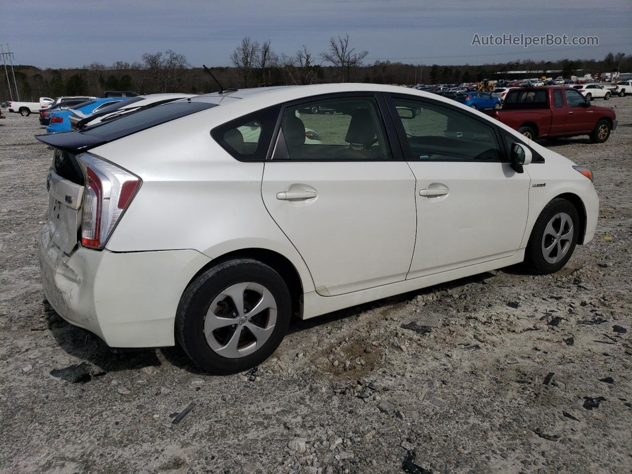 2013 Toyota Prius  White vin: JTDKN3DU9D5688422