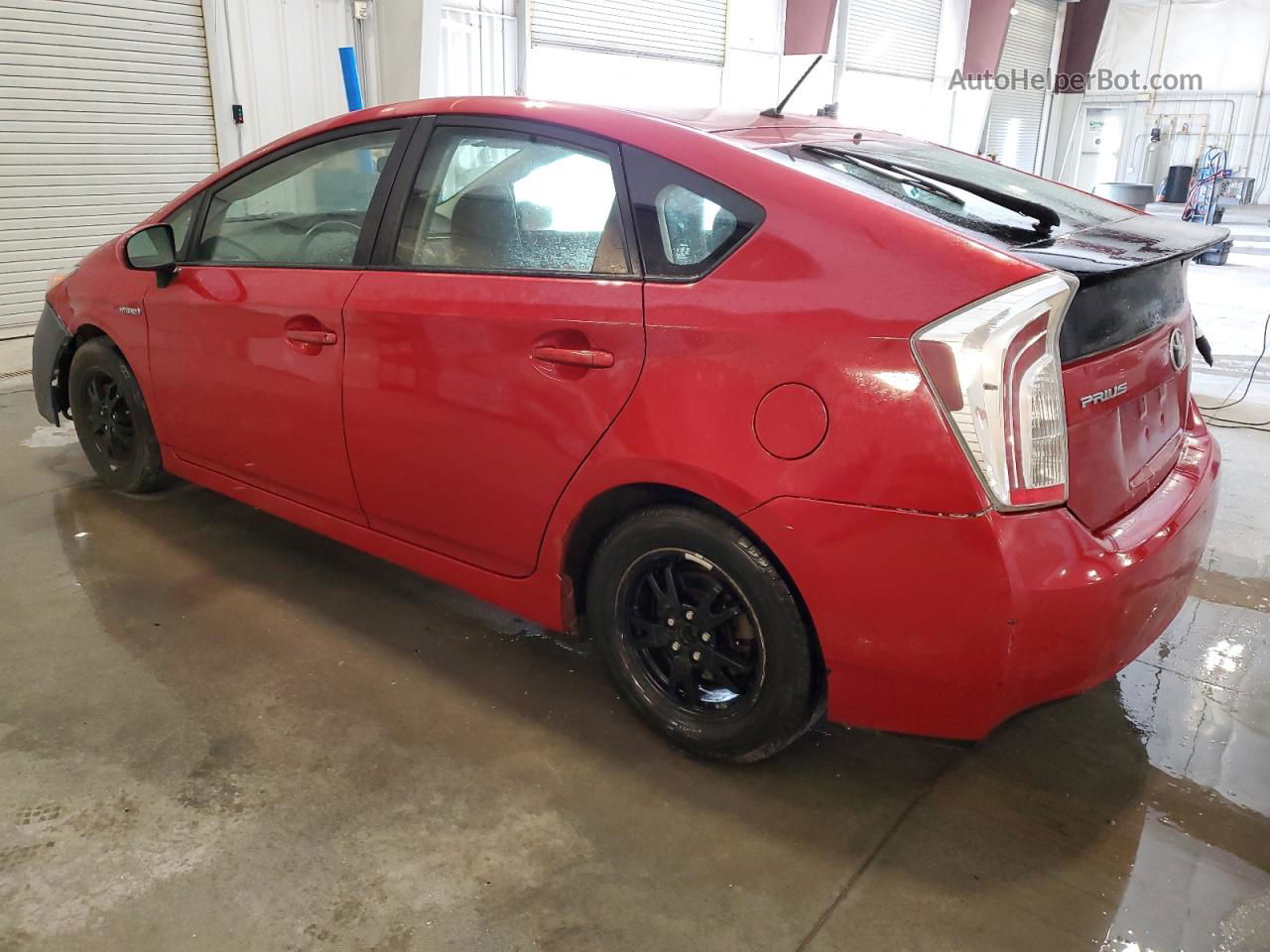 2014 Toyota Prius  Red vin: JTDKN3DU9E0376387