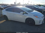 2014 Toyota Prius Two White vin: JTDKN3DU9E0389298