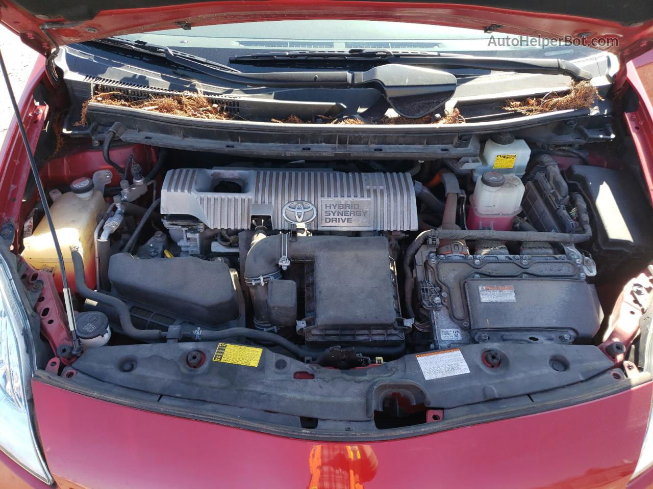 2015 Toyota Prius  Red vin: JTDKN3DU9F0423953