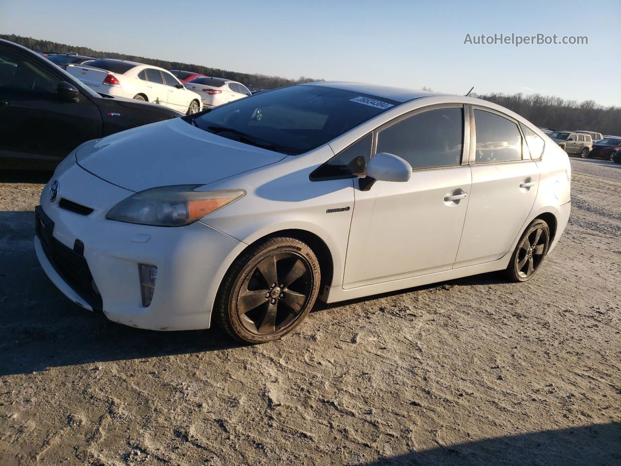 2014 Toyota Prius  White vin: JTDKN3DU0E1742571