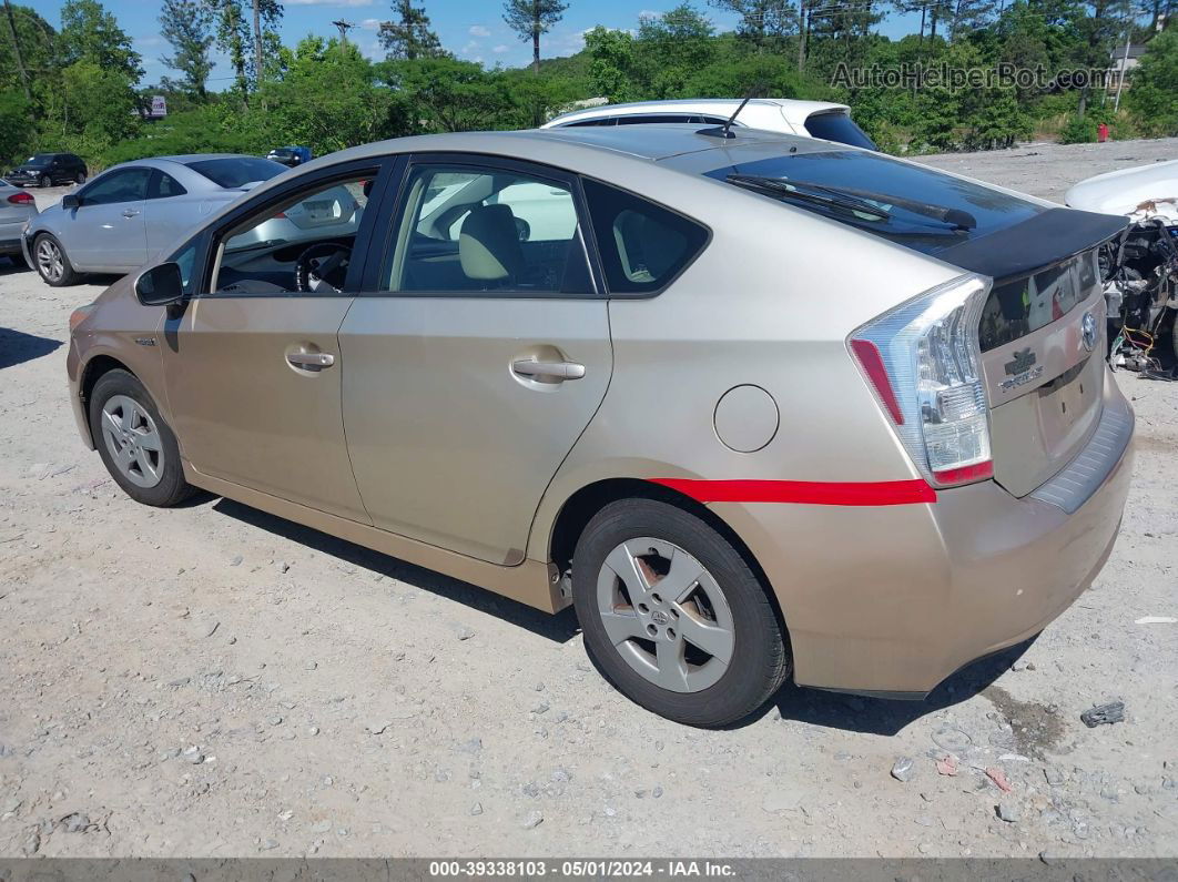 2011 Toyota Prius Two Gold vin: JTDKN3DUXB0256027