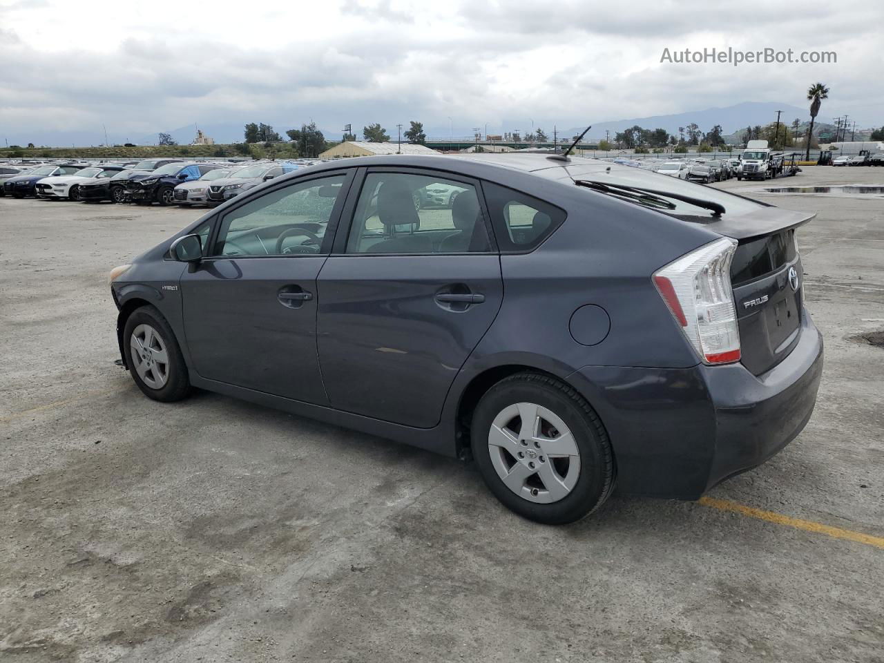 2011 Toyota Prius  Угольный vin: JTDKN3DUXB1405627