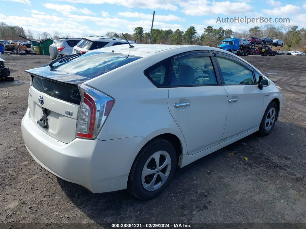 2012 Toyota Prius Two Белый vin: JTDKN3DUXC1480877