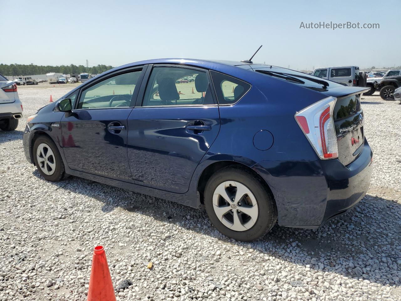 2013 Toyota Prius  Синий vin: JTDKN3DUXD1640046