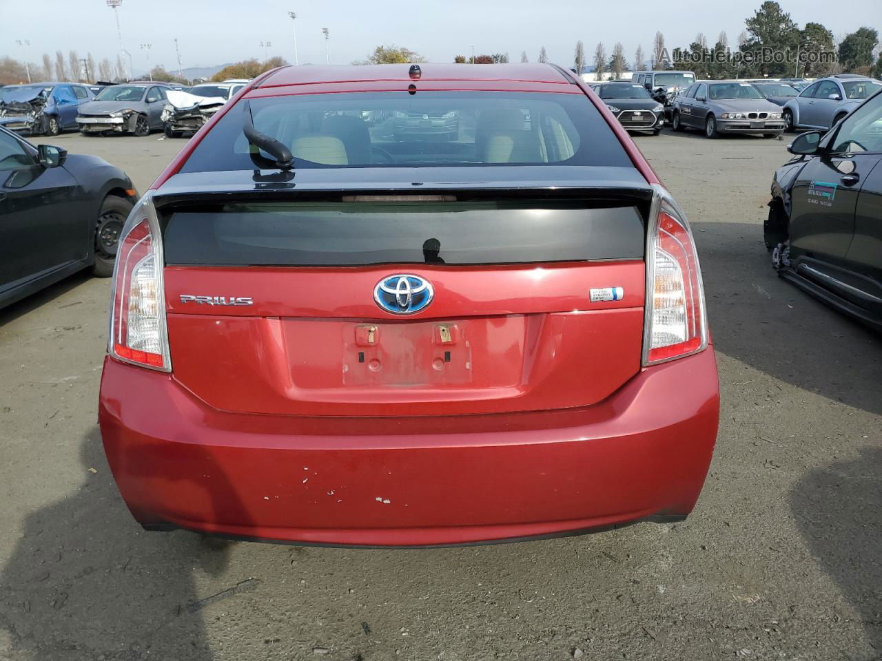 2013 Toyota Prius  Burgundy vin: JTDKN3DUXD5583677