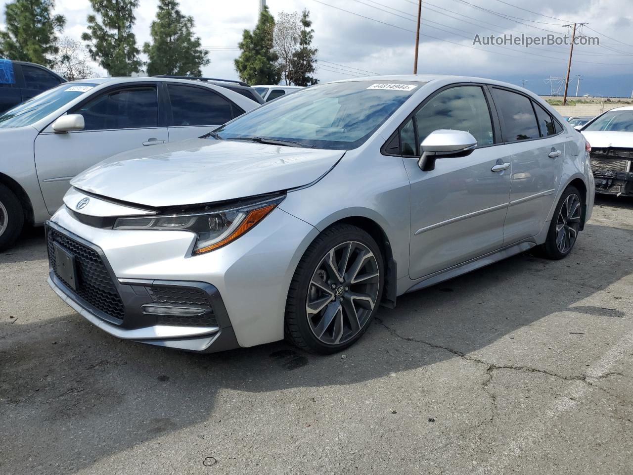 2020 Toyota Corolla Se Серебряный vin: JTDS4RCEXLJ022126