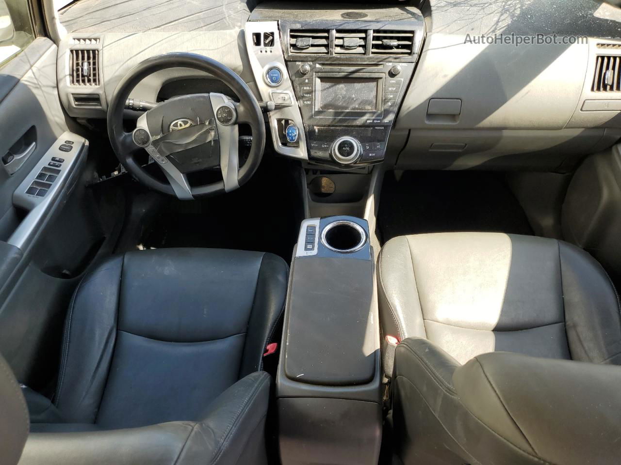 2012 Toyota Prius V  Silver vin: JTDZN3EU0C3130210