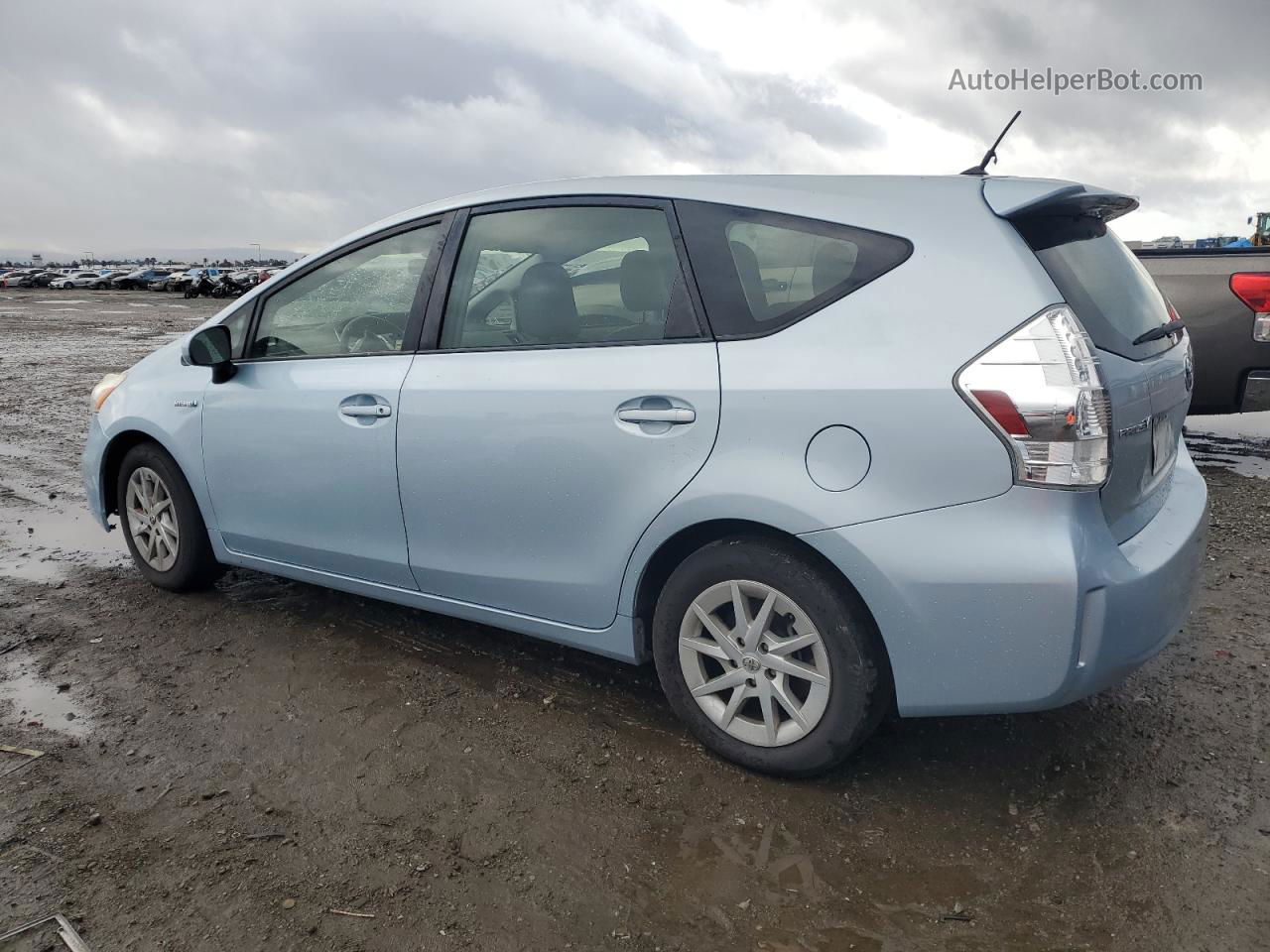 2012 Toyota Prius V  Blue vin: JTDZN3EU0C3149100