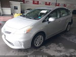 2012 Toyota Prius V Three Серебряный vin: JTDZN3EU0C3166673