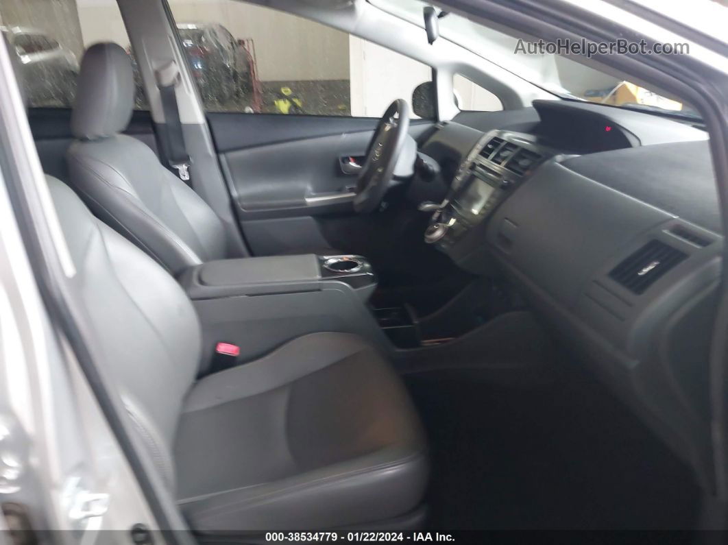 2012 Toyota Prius V Three Серебряный vin: JTDZN3EU0C3166673