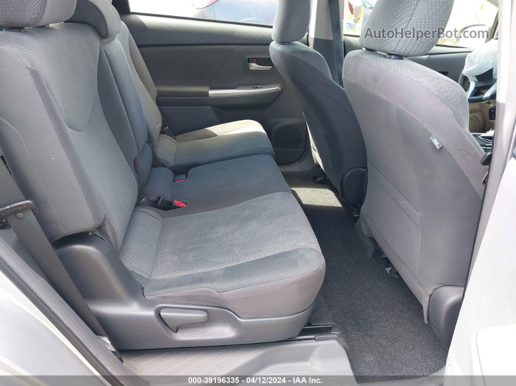 2012 Toyota Prius V Three Серебряный vin: JTDZN3EU0C3172912