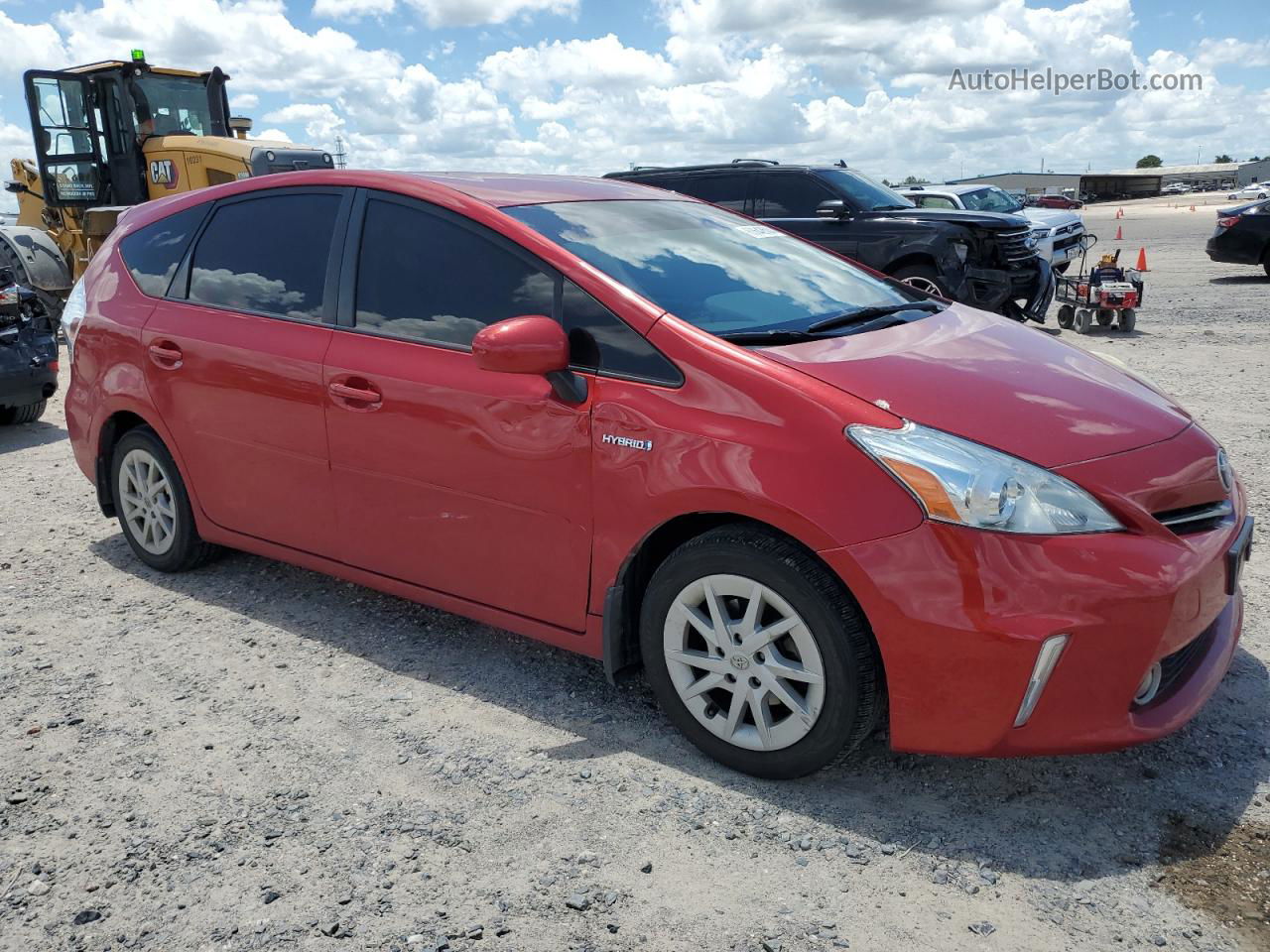 2013 Toyota Prius V  Красный vin: JTDZN3EU1D3200282