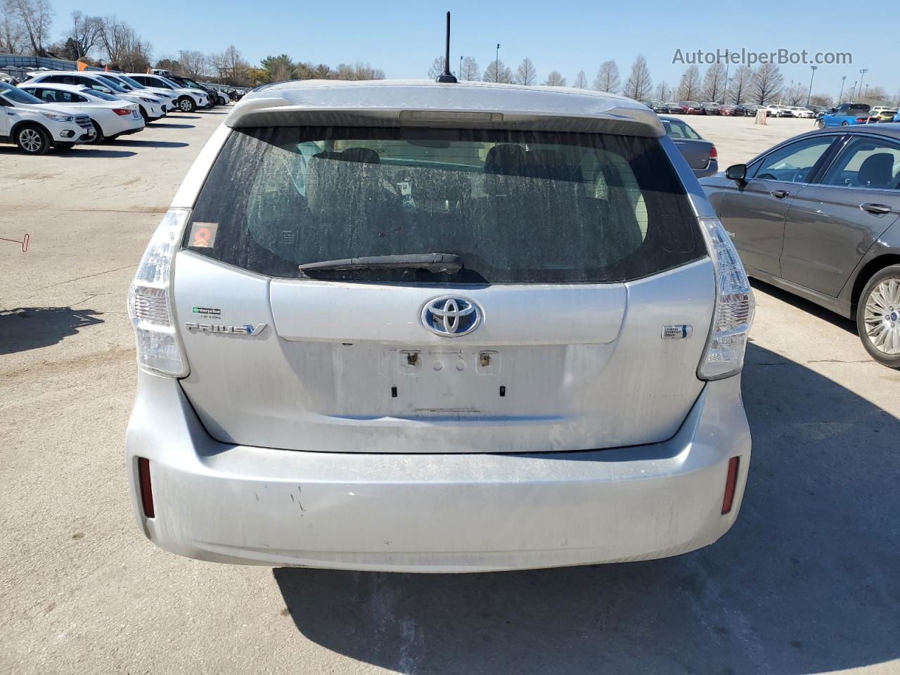 2013 Toyota Prius V  Silver vin: JTDZN3EU1D3238434