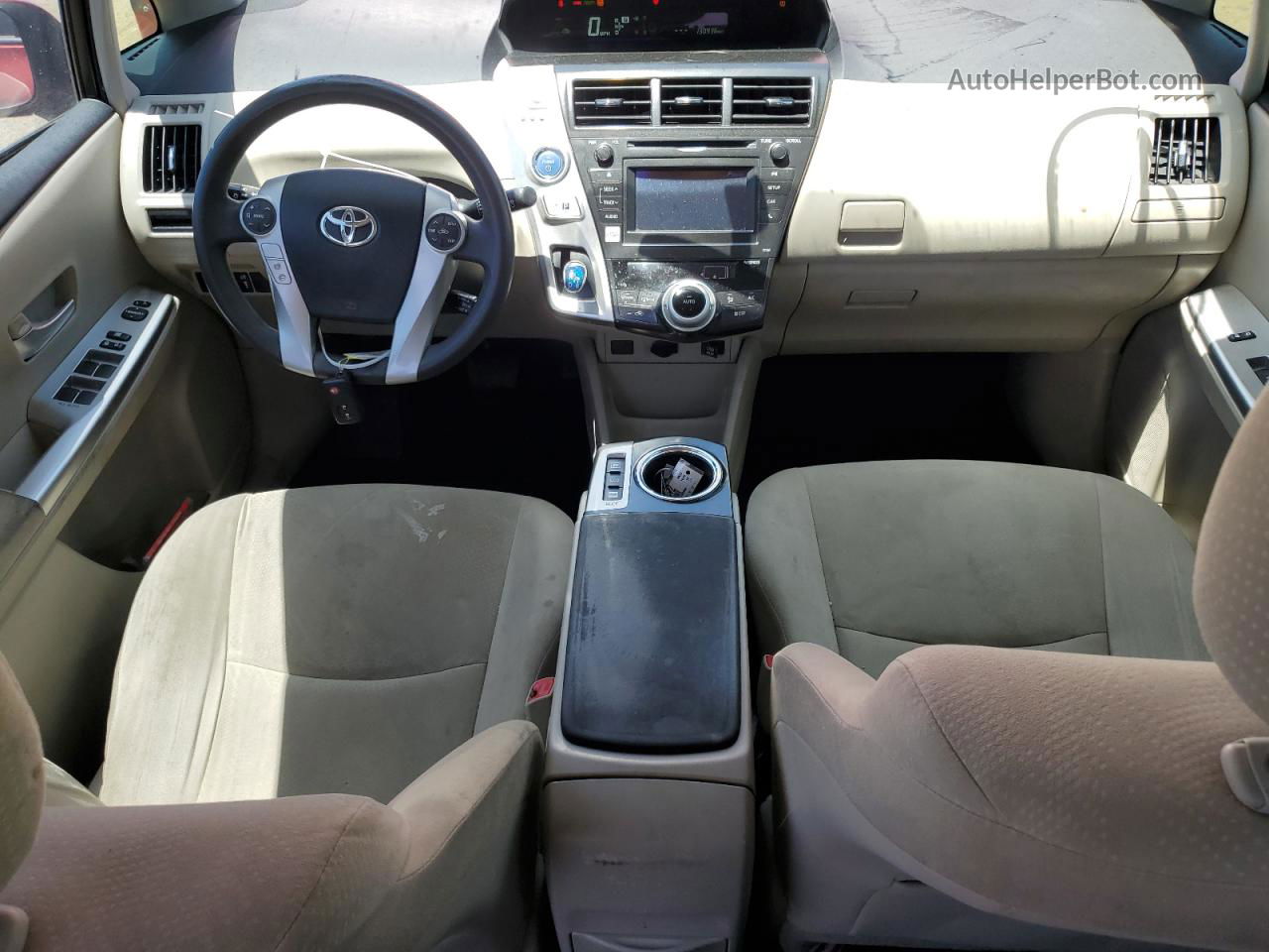 2014 Toyota Prius V  Красный vin: JTDZN3EU1E3295962