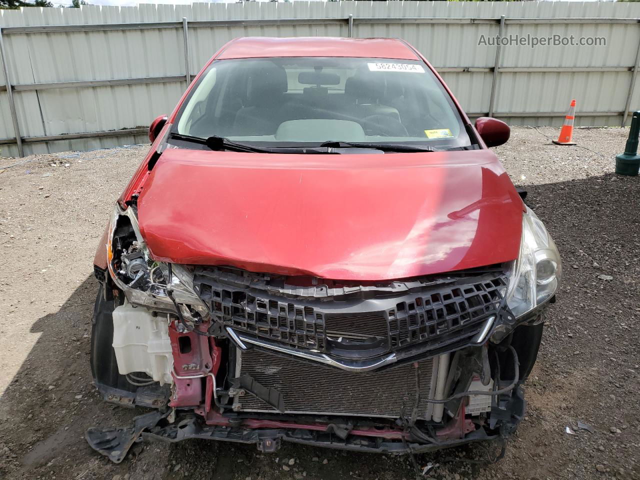 2014 Toyota Prius V  Red vin: JTDZN3EU1E3360180