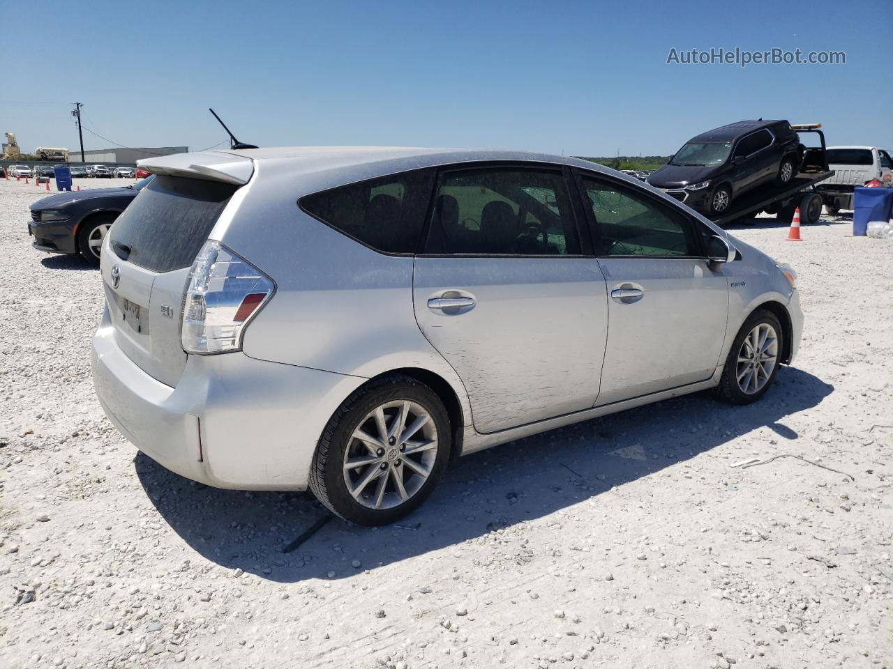 2014 Toyota Prius V  Silver vin: JTDZN3EU1EJ010284