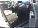 2012 Toyota Prius V Two Серебряный vin: JTDZN3EU2C3094892