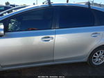 2012 Toyota Prius V Two Серебряный vin: JTDZN3EU2C3094892