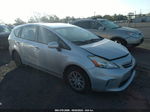 2012 Toyota Prius V Two Серебряный vin: JTDZN3EU2C3131178