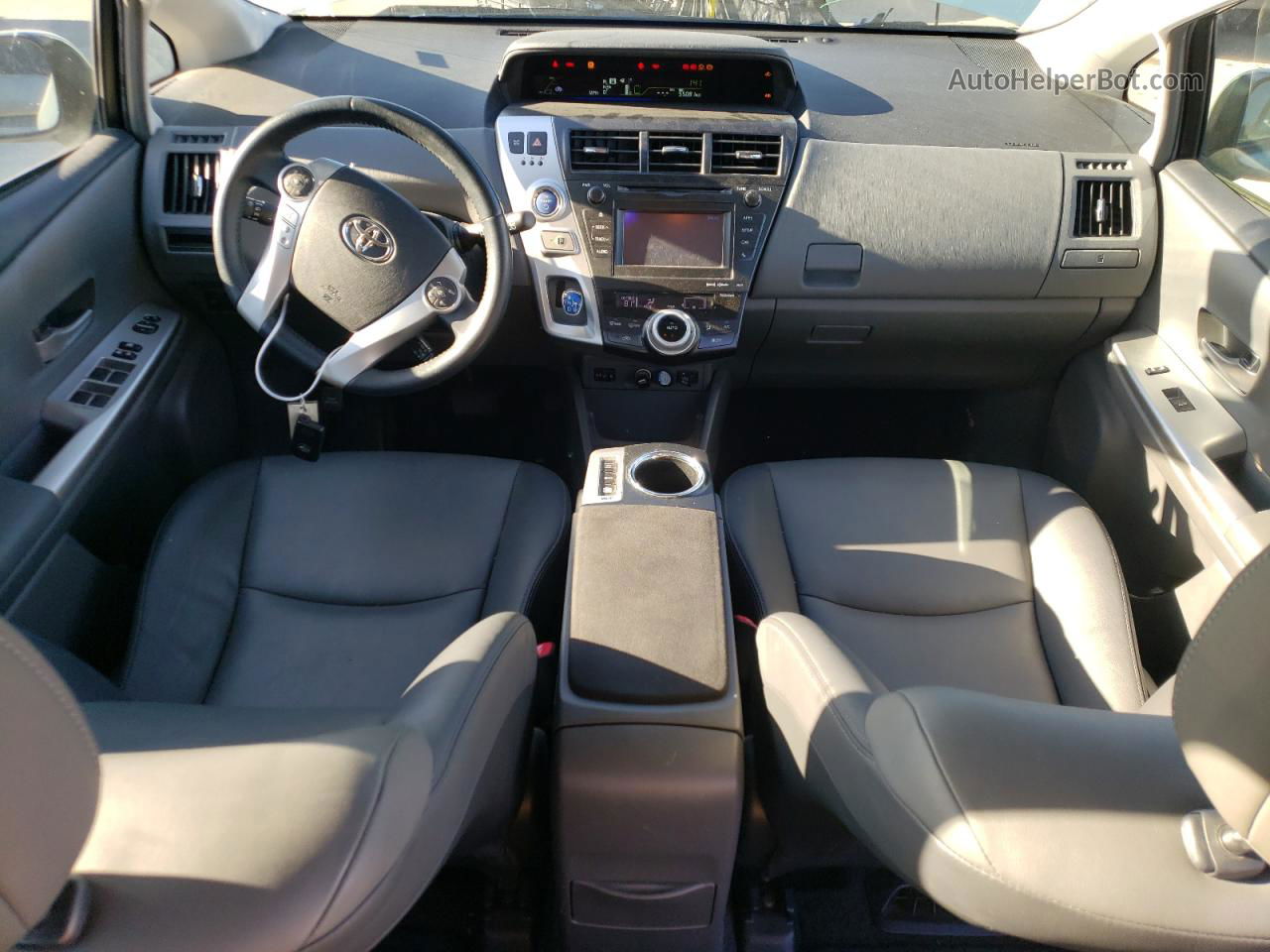 2013 Toyota Prius V  Silver vin: JTDZN3EU2D3209850