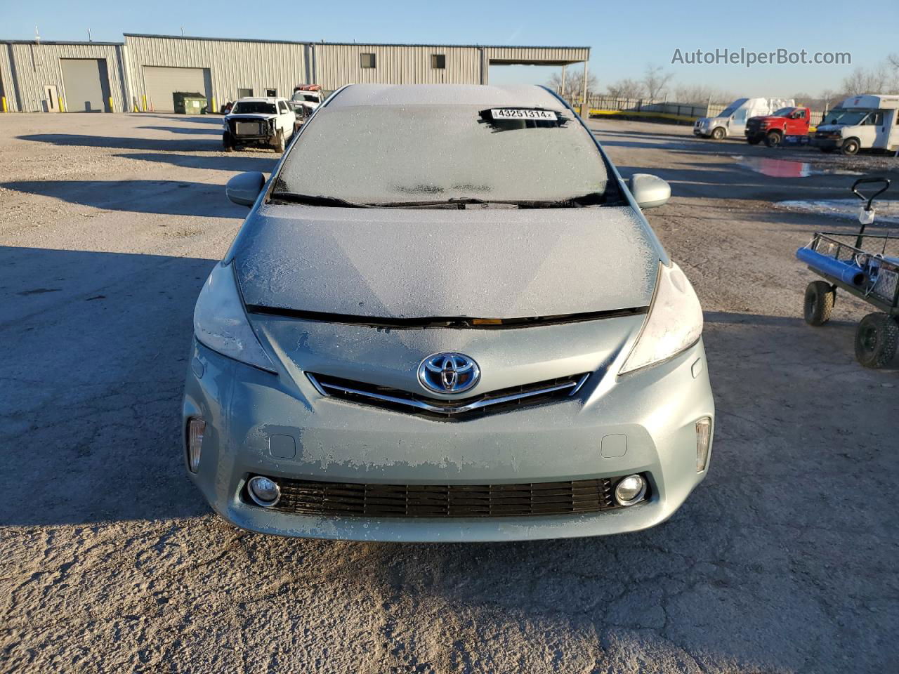 2014 Toyota Prius V  Green vin: JTDZN3EU2EJ005871